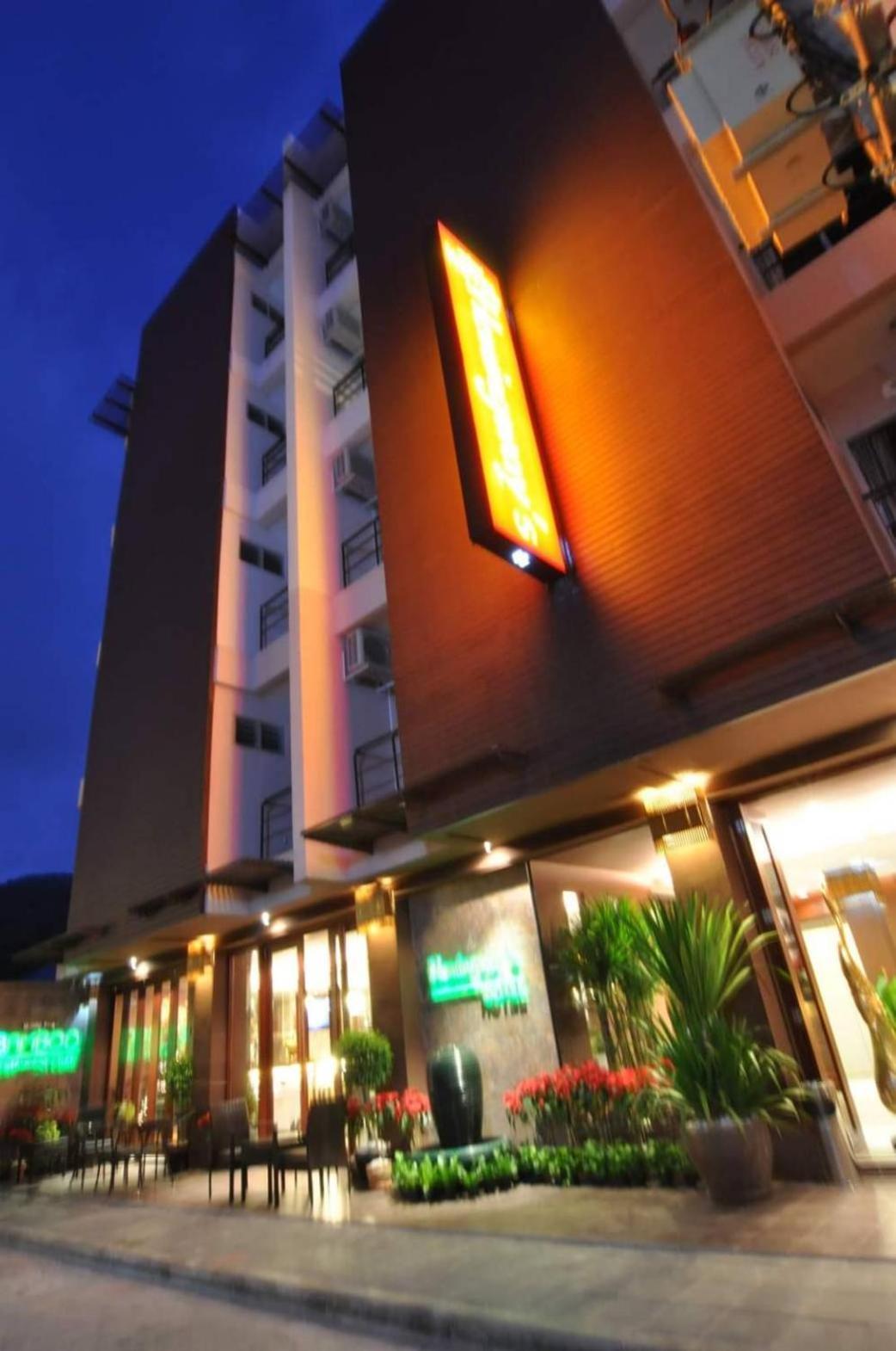 Hemingway'S Hotel Patong Екстер'єр фото